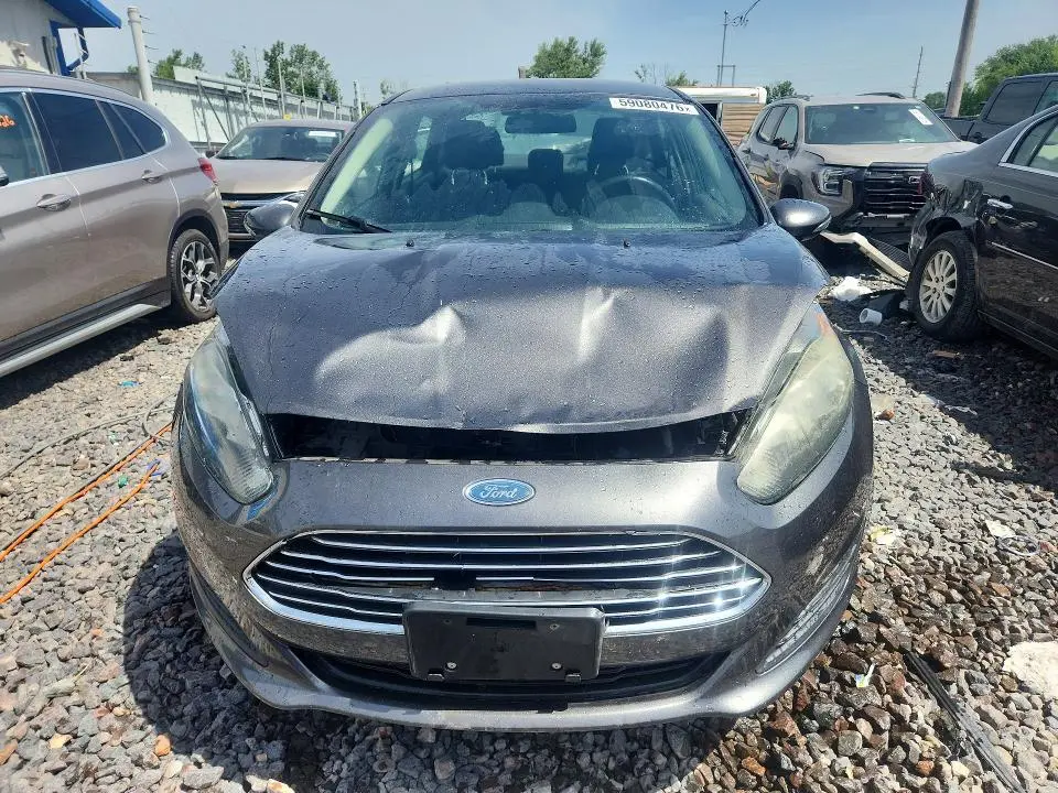 2016 FORD FIESTA SE  