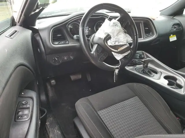 2022 DODGE CHALLENGER SXT  