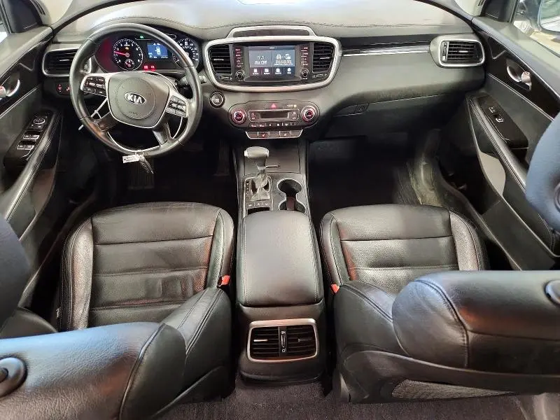 2020 KIA SORENTO S  
