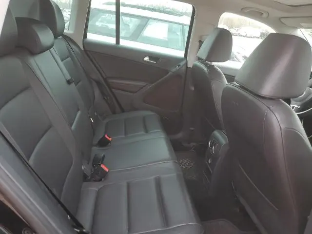 2014 VOLKSWAGEN TIGUAN S