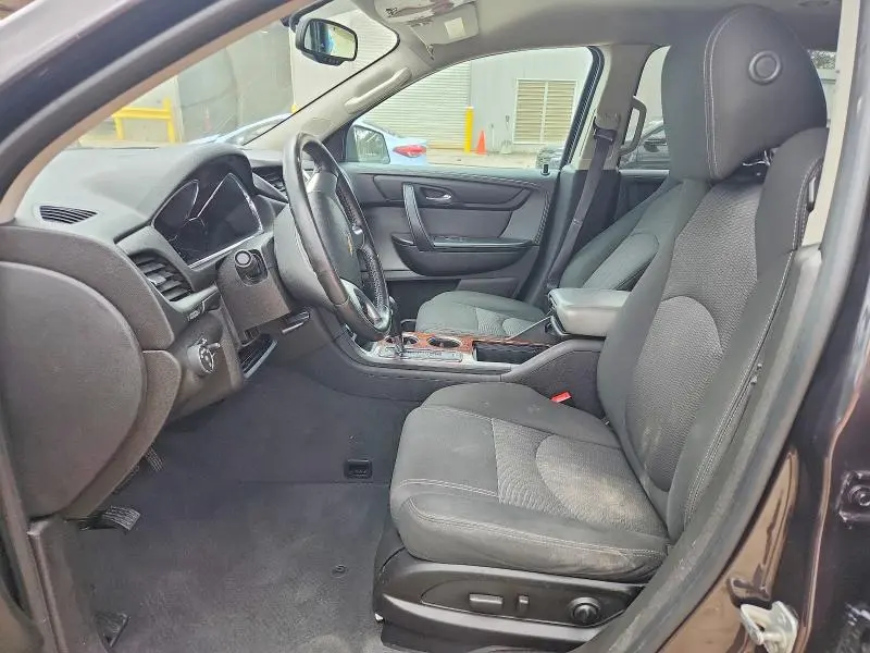 2013 CHEVROLET TRAVERSE LT  