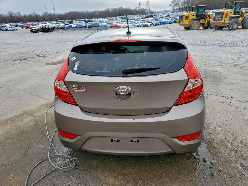 2013 HYUNDAI ACCENT GLS  