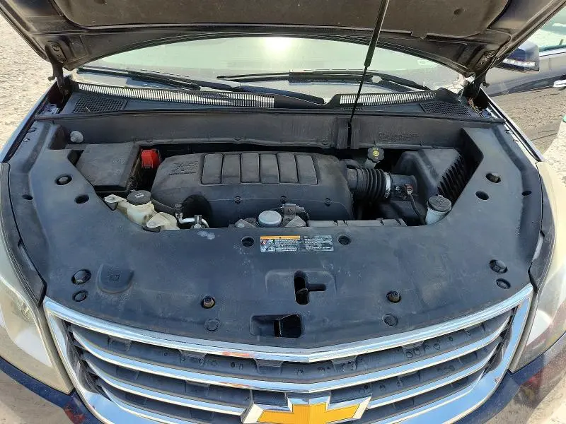2015 CHEVROLET TRAVERSE LT  