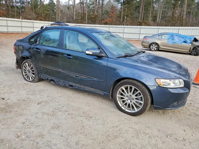 2010 VOLVO S40 2.4I  