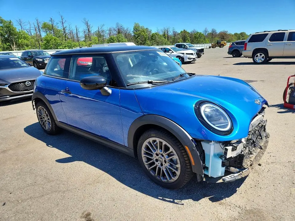 2025 MINI COOPER S  