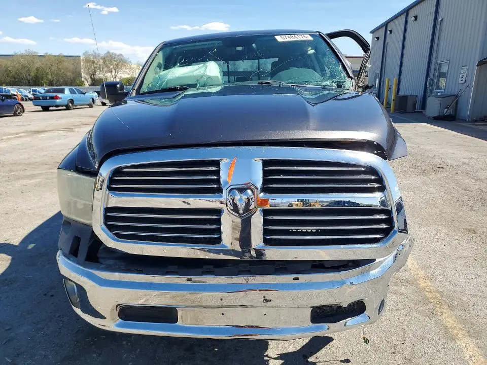 2014 RAM 1500 SLT  