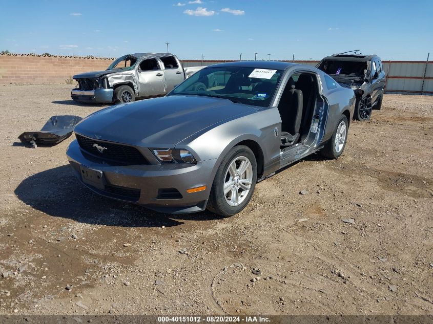 2011 FORD MUSTANG V6