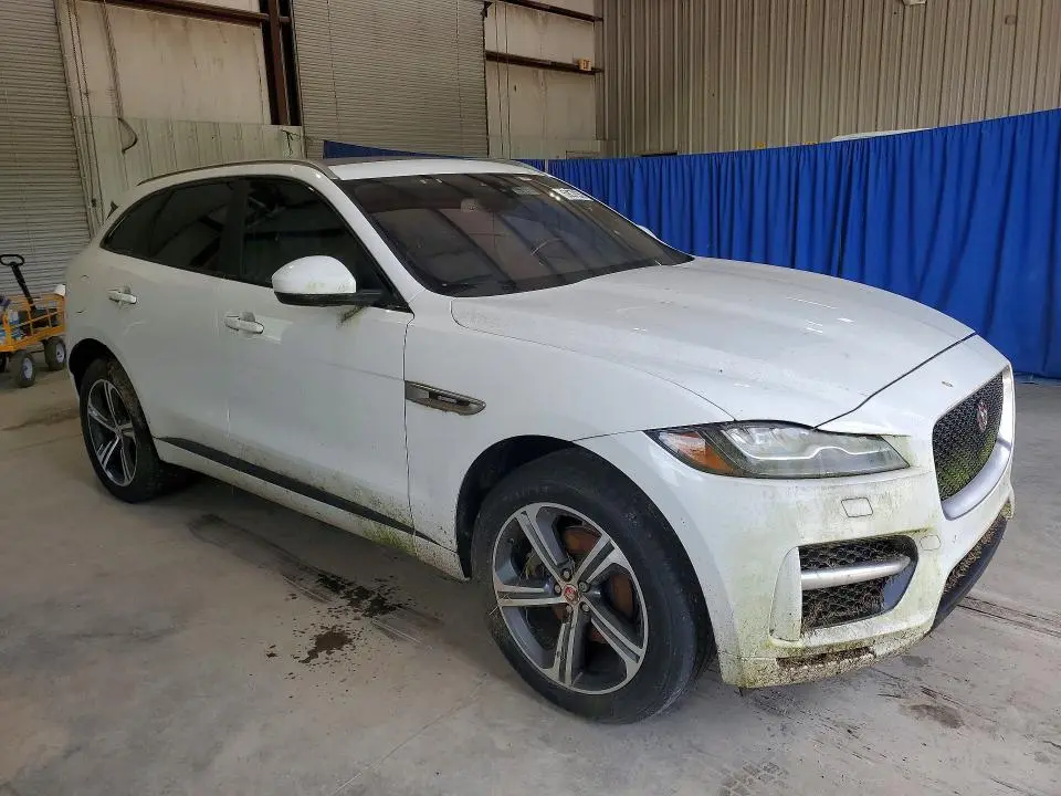 2018 JAGUAR F-PACE R - SPORT  