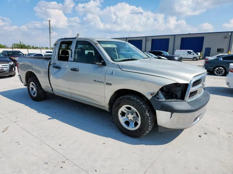 2010 DODGE RAM 1500   