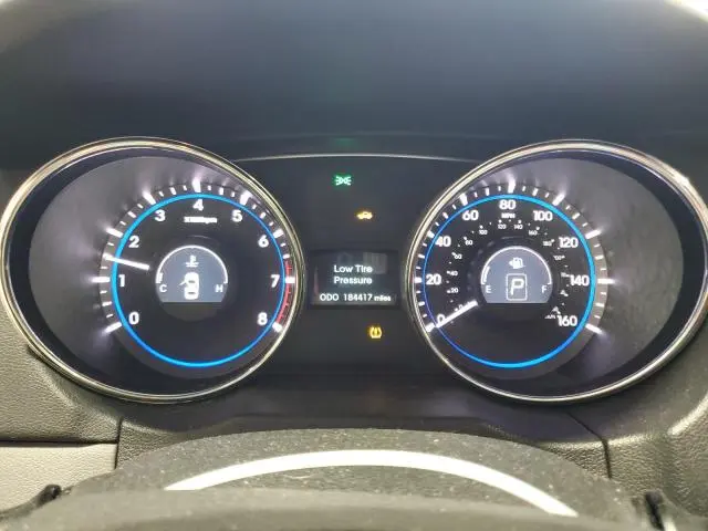 2011 HYUNDAI SONATA GLS