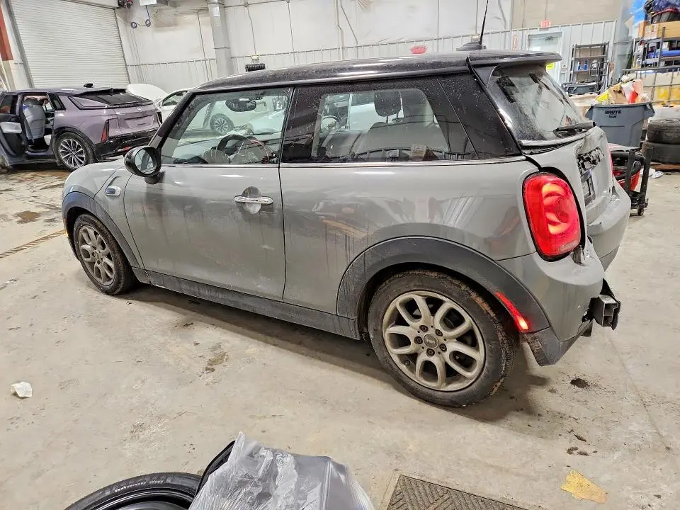 2014 MINI COOPER   