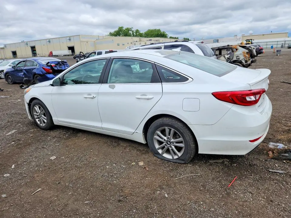 2017 HYUNDAI SONATA SE  