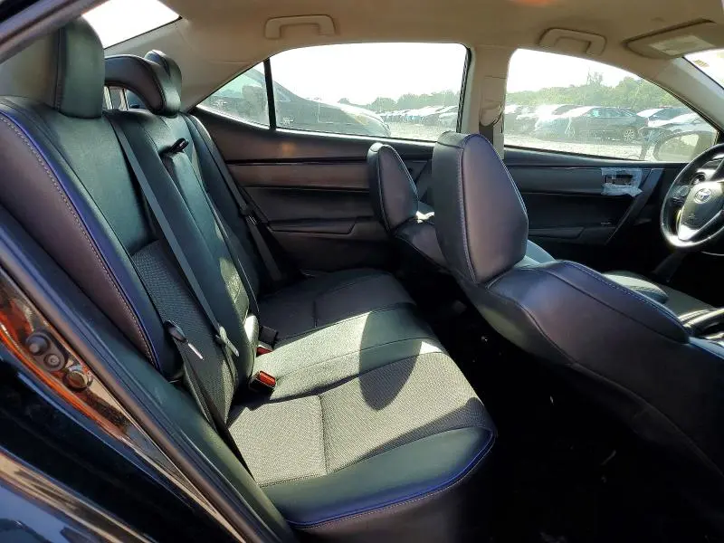 2019 TOYOTA COROLLA SE  