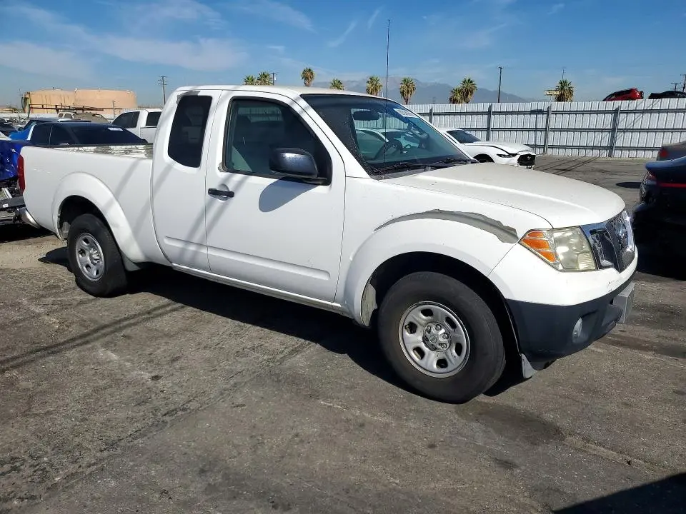 2012 NISSAN FRONTIER S  