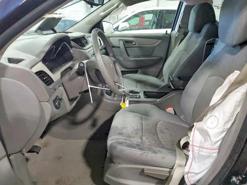 2017 CHEVROLET TRAVERSE LS  