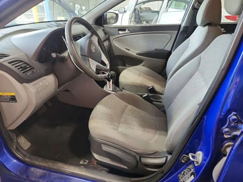 2012 HYUNDAI ACCENT GLS  