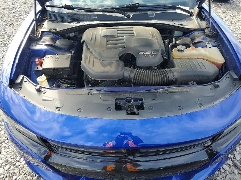 2019 DODGE CHARGER SXT  