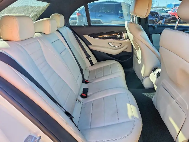 2017 MERCEDES-BENZ E 300  