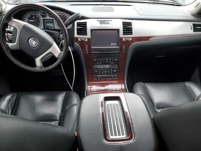 2013 CADILLAC ESCALADE PREMIUM  