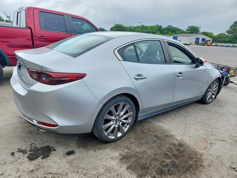 2020 MAZDA 3 SELECT  