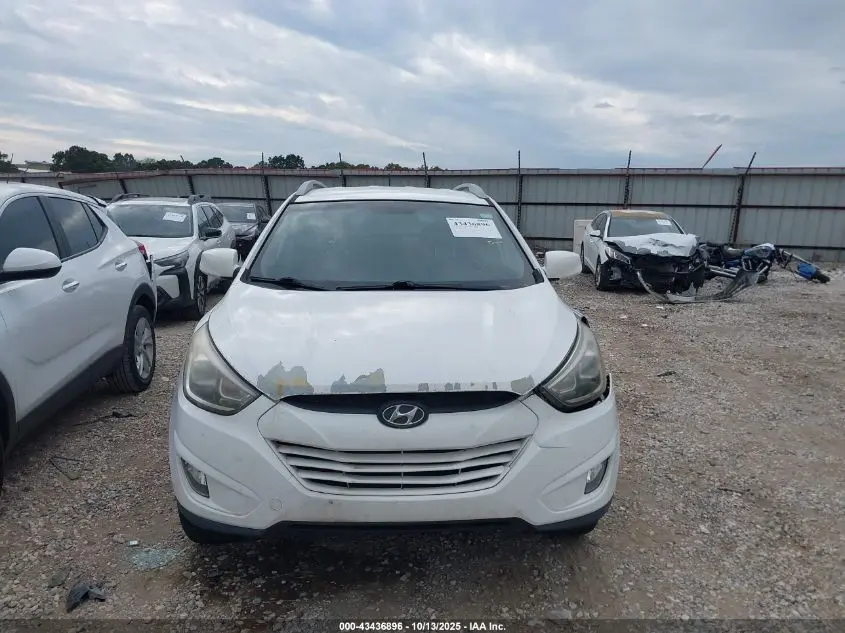 2014 HYUNDAI TUCSON SE