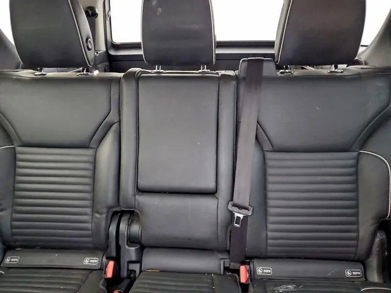 2017 LAND ROVER DISCOVERY HSE LUXURY  