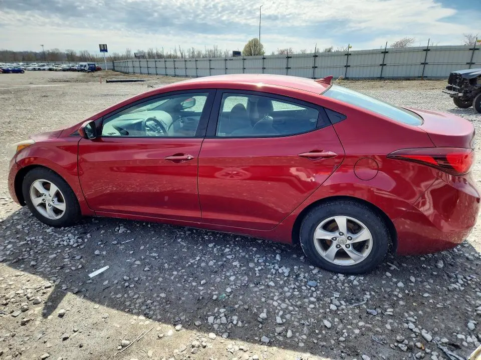 2014 HYUNDAI ELANTRA SE  