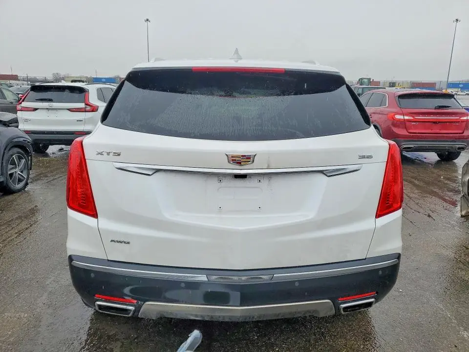 2017 CADILLAC XT5 PLATINUM  