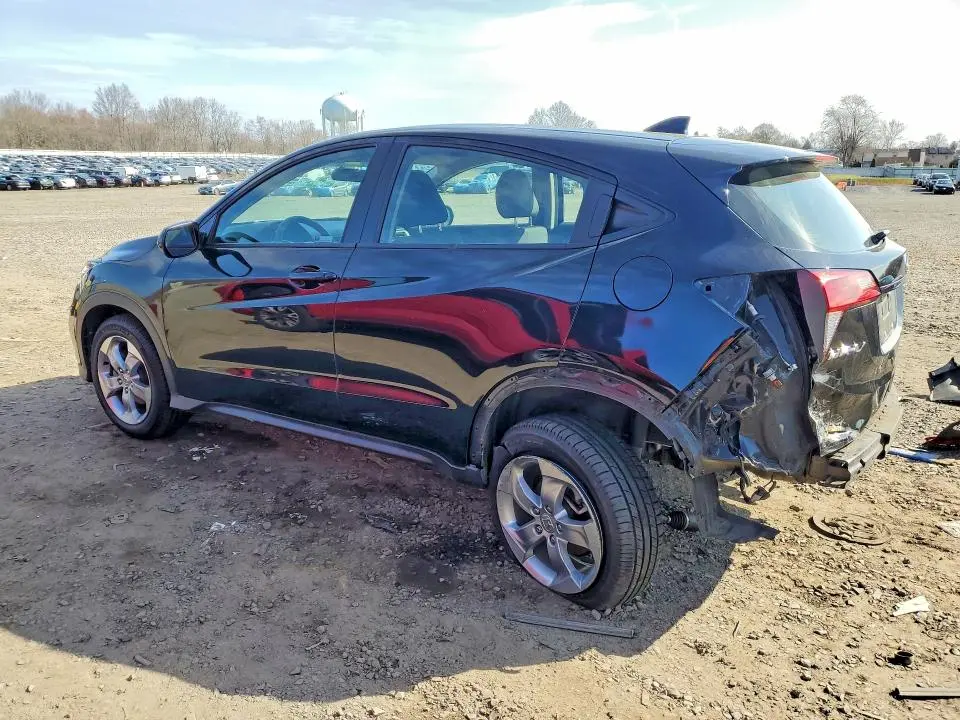 2022 HONDA HR-V LX  