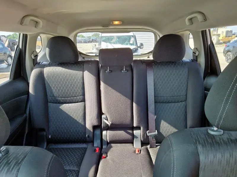 2019 NISSAN ROGUE S  
