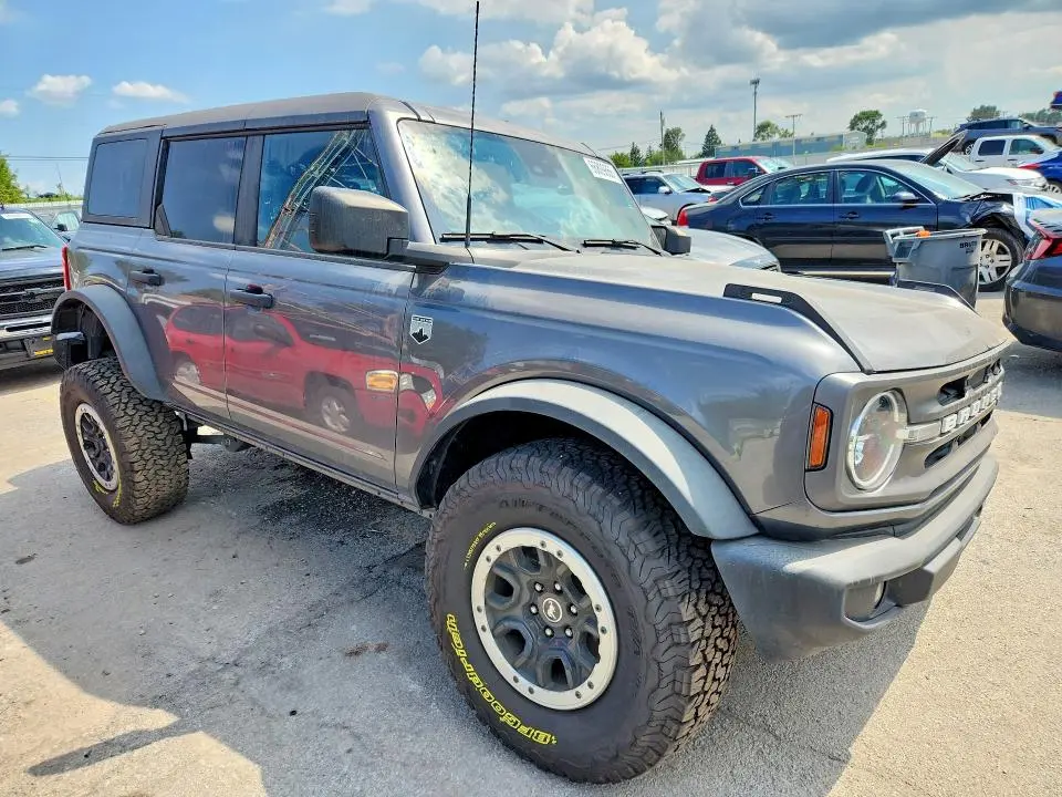 2023 FORD BRONCO BASE  