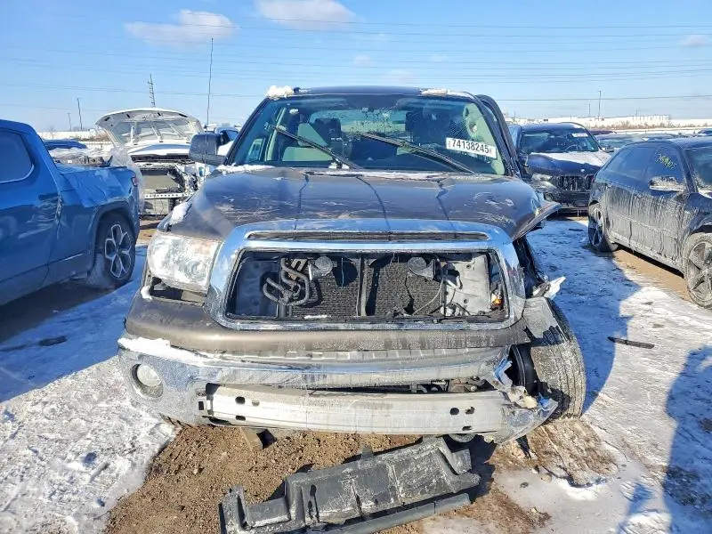 2011 TOYOTA TUNDRA CREWMAX SR5  