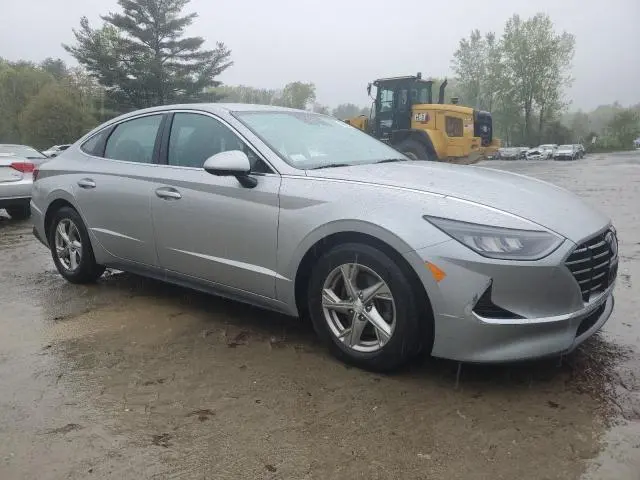 2021 HYUNDAI SONATA SE  