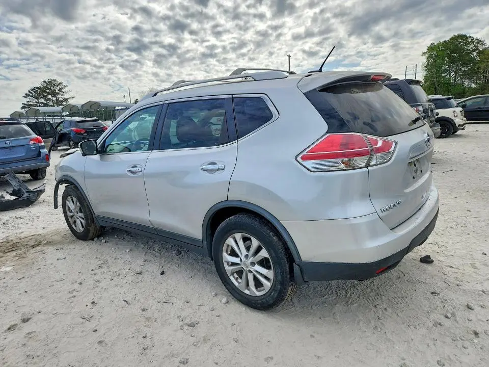 2015 NISSAN ROGUE SV  