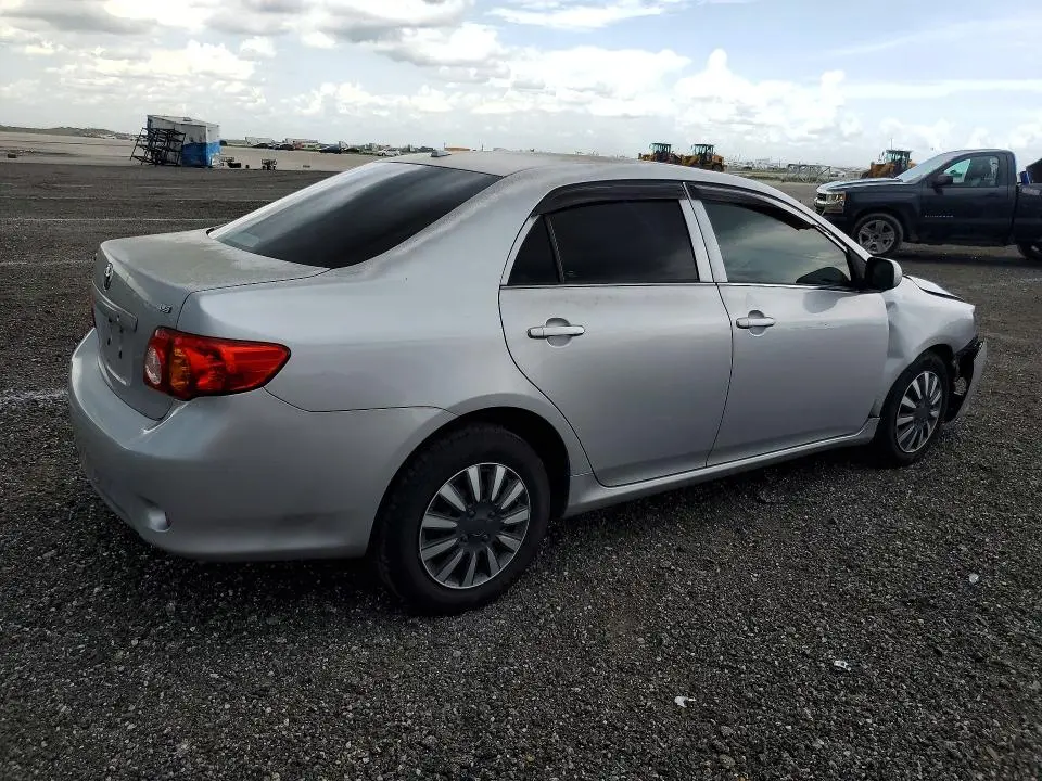2010 TOYOTA COROLLA LE  