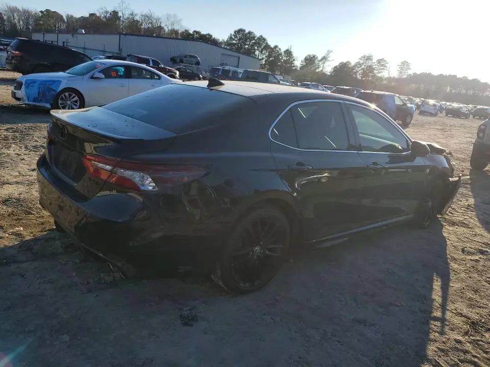 2021 TOYOTA CAMRY XSE  