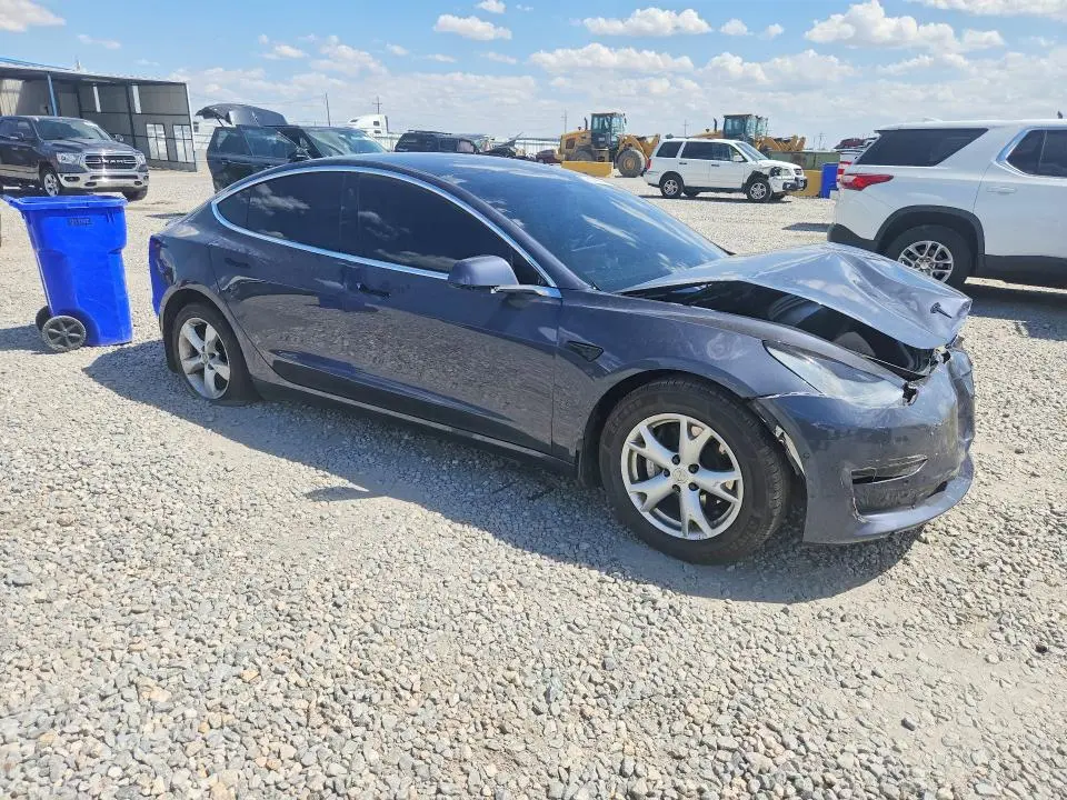 2019 TESLA MODEL 3   