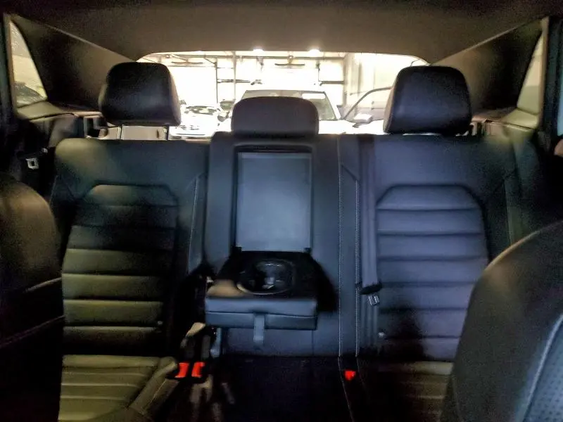 2024 VOLKSWAGEN ATLAS CROSS SPORT SEL R-LINE  