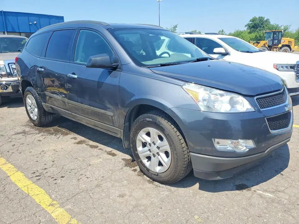 2012 CHEVROLET TRAVERSE LS  