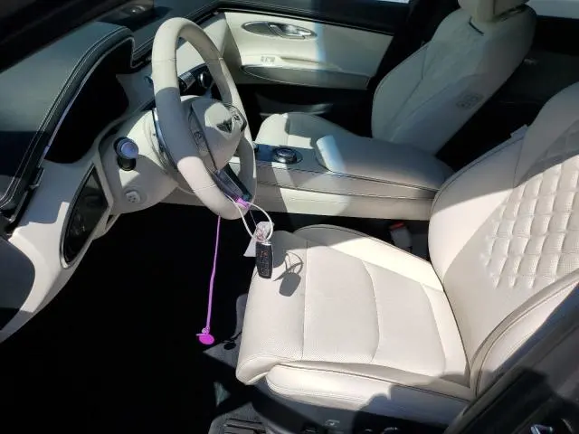 2025 GENESIS GV70 ADVANCED  