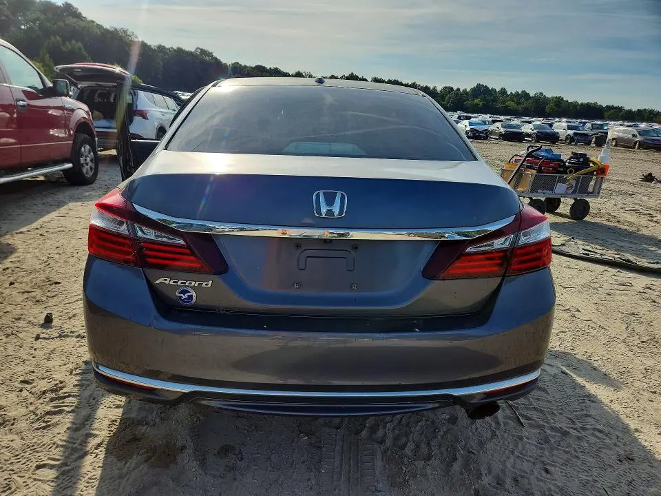2017 HONDA ACCORD EX  