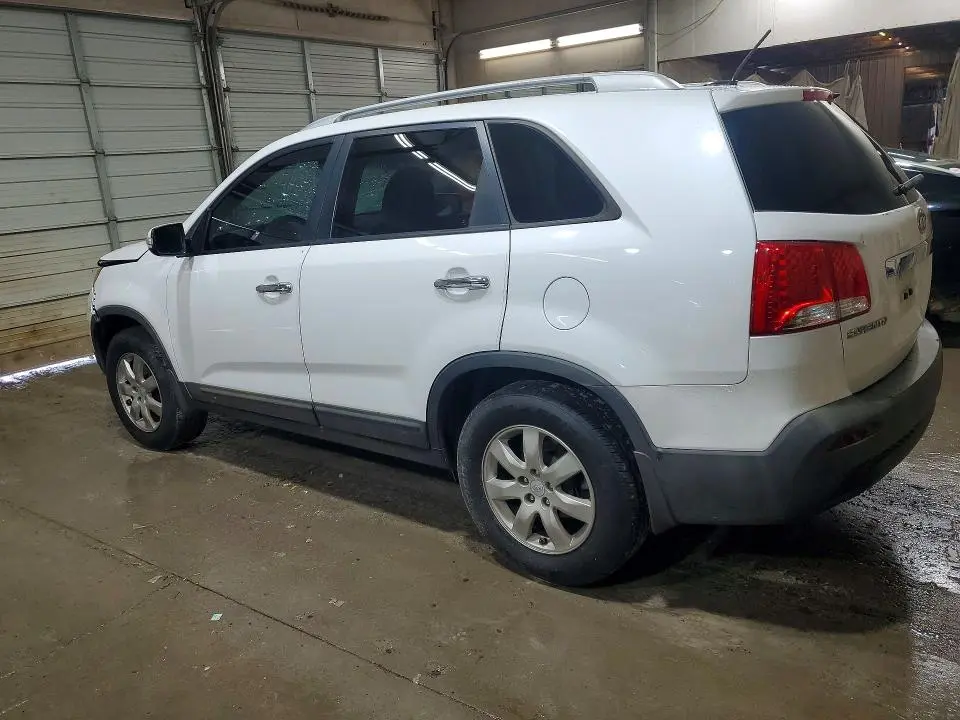 2011 KIA SORENTO LX  