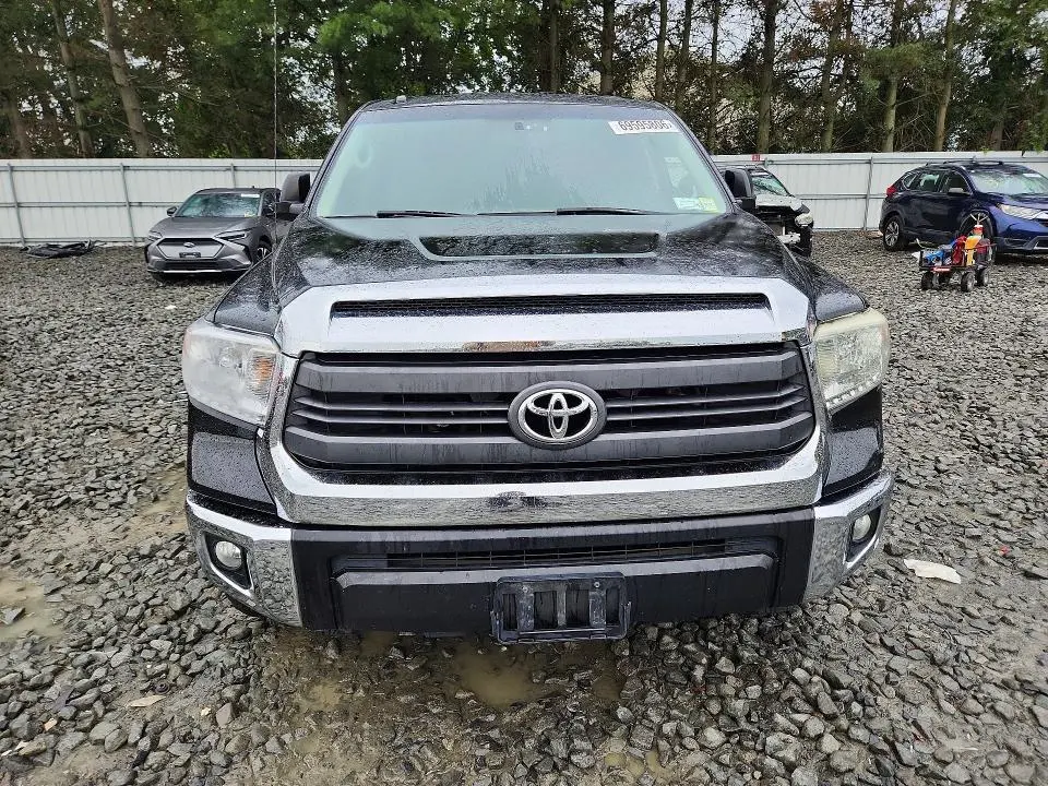 2014 TOYOTA TUNDRA SR5  