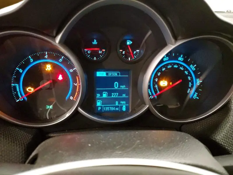 2015 CHEVROLET CRUZE LT  