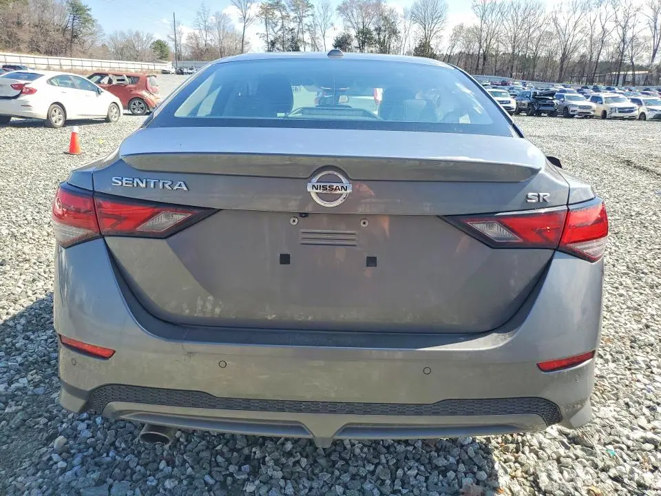 2023 NISSAN SENTRA SR  