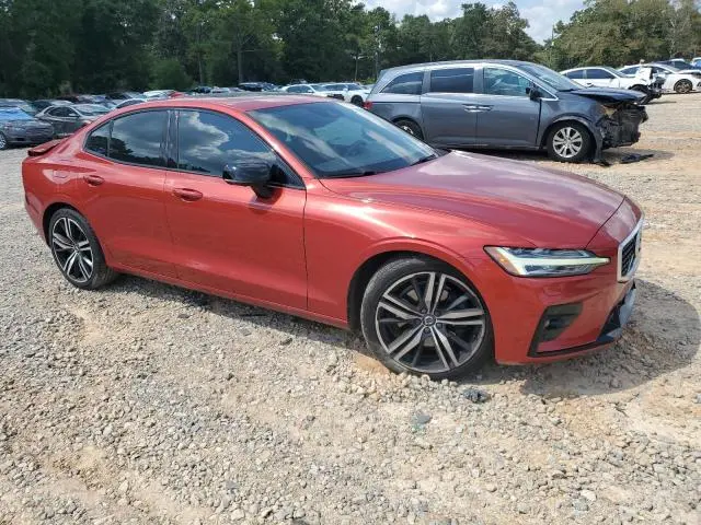 2019 VOLVO S60 T5 R-DESIGN  