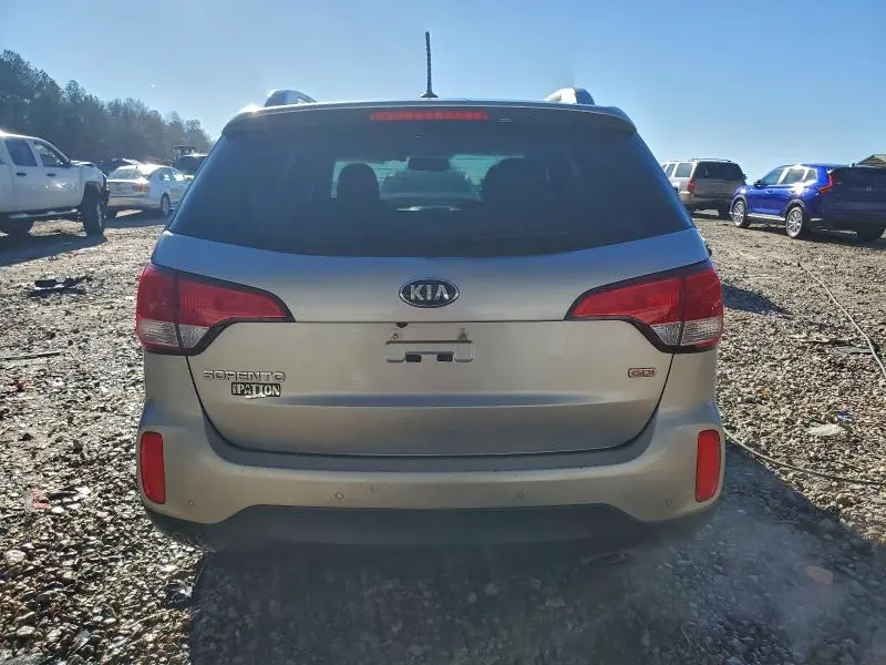 2014 KIA SORENTO LX  