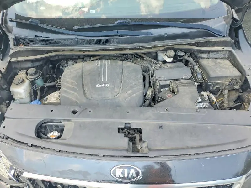 2016 KIA SEDONA L  