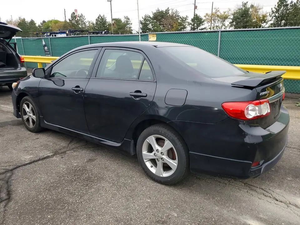2013 TOYOTA COROLLA S  