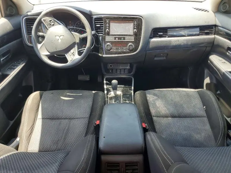 2019 MITSUBISHI OUTLANDER ES  
